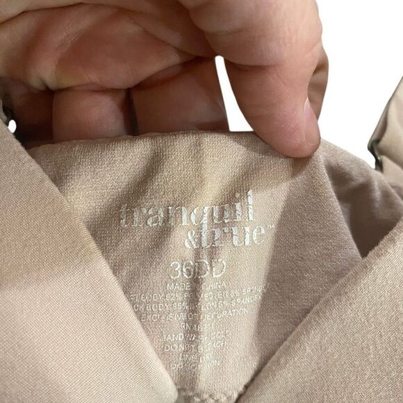 Tranquil & true size 36 DD tan tshirt bra - Picture 3 of 3